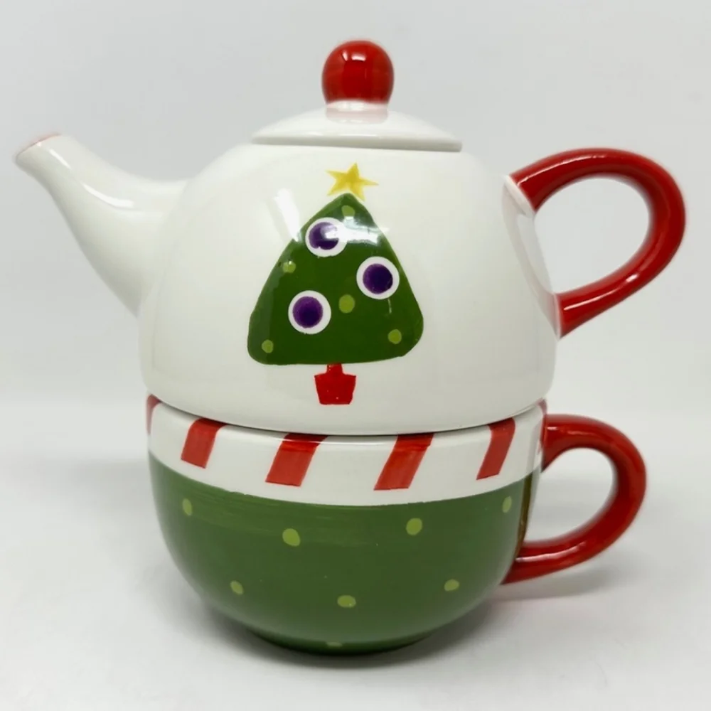 New Pier 1 Christmas Tea Pot and Matching Mug Set